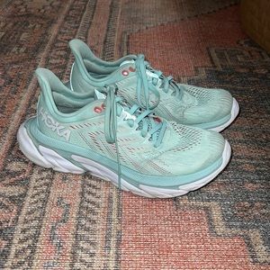 Hoka one one Clifton